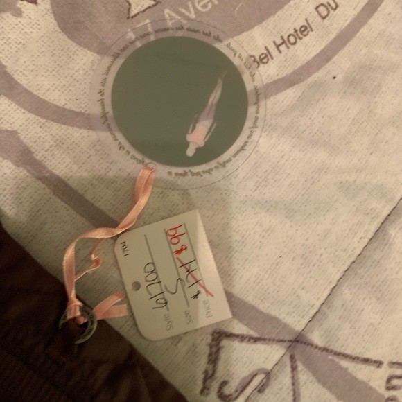 Jump suit - Picture 2 of 3